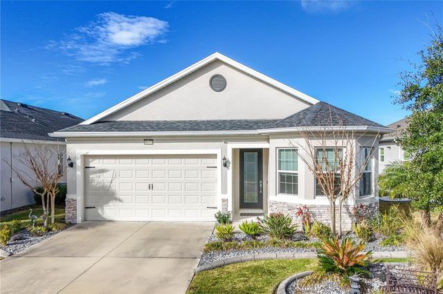 8677 BRIDGEPORT BAY CIRCLE, Mount Dora, FL 32757