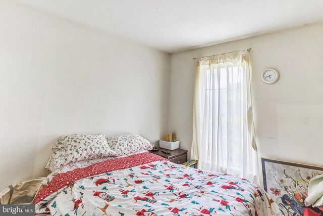 303 KALI LN, Williamstown, NJ 08094