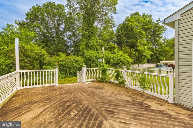 303 KALI LN, Williamstown, NJ 08094