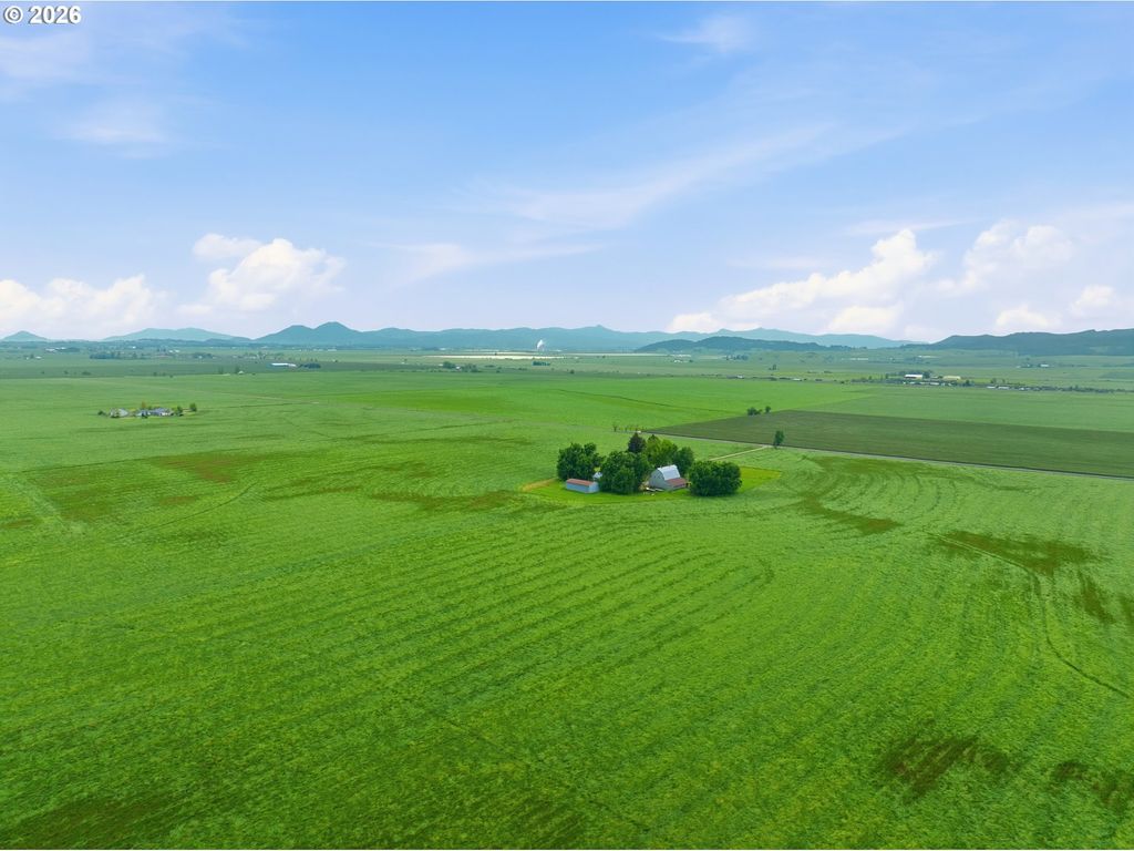 25258 ROWLAND Rd, Harrisburg, OR 97446