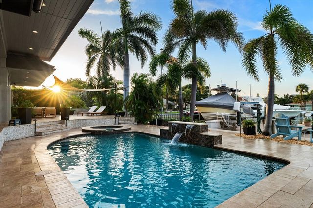203 HOWARD DRIVE, Belleair Beach, FL 33786