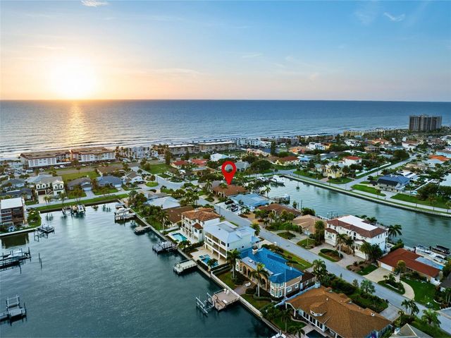 203 HOWARD DRIVE, Belleair Beach, FL 33786