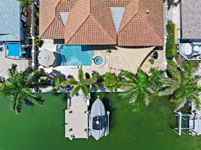 203 HOWARD DRIVE, Belleair Beach, FL 33786