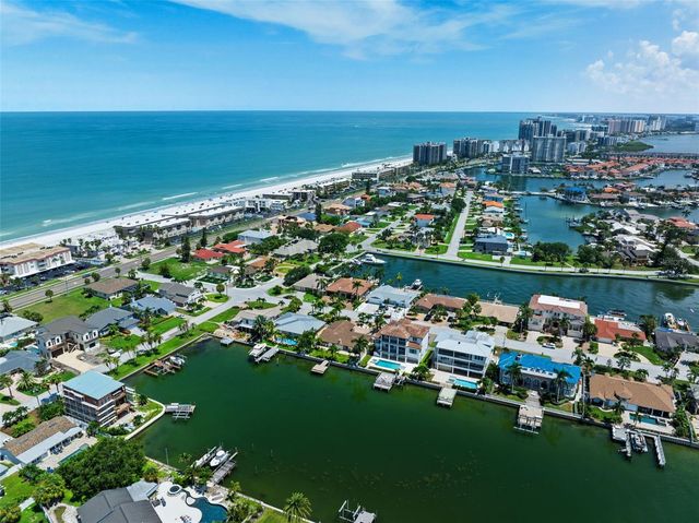203 HOWARD DRIVE, Belleair Beach, FL 33786