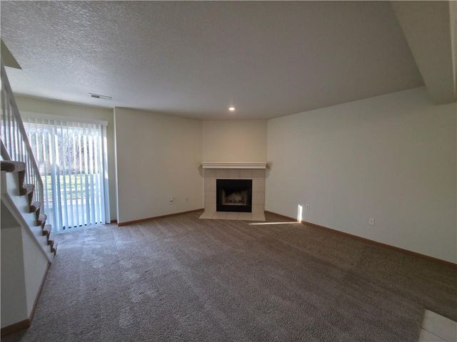 501-505 SW 6th Street, Blue Springs, MO 64014