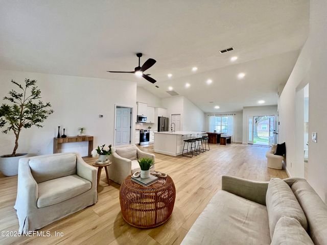 2374 GLADE SPRINGS Drive, Jacksonville, FL 32246