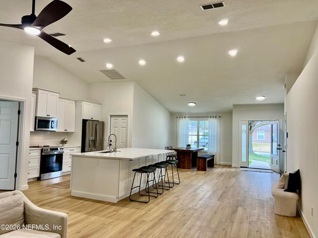 2374 GLADE SPRINGS Drive, Jacksonville, FL 32246