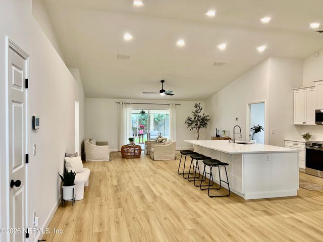 2374 GLADE SPRINGS Drive, Jacksonville, FL 32246