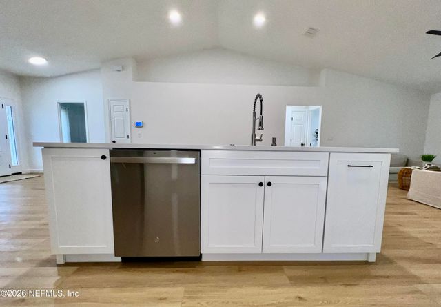 2374 GLADE SPRINGS Drive, Jacksonville, FL 32246