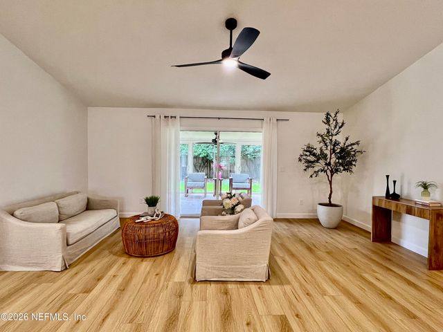 2374 GLADE SPRINGS Drive, Jacksonville, FL 32246