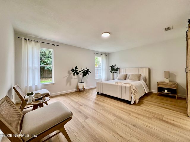 2374 GLADE SPRINGS Drive, Jacksonville, FL 32246