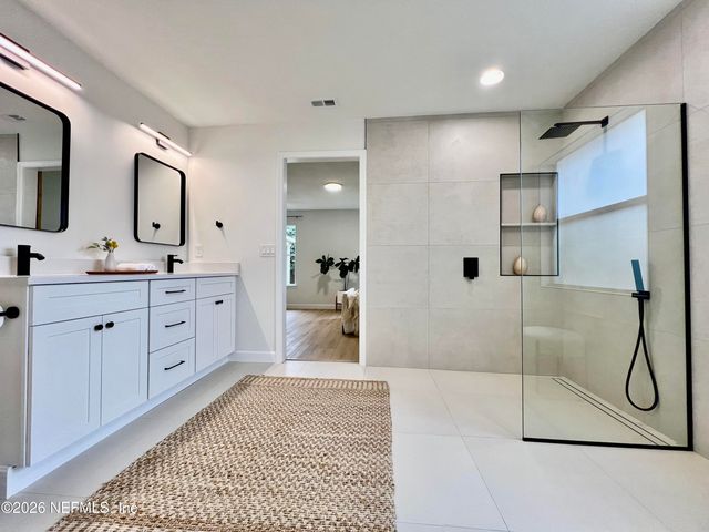 2374 GLADE SPRINGS Drive, Jacksonville, FL 32246