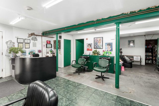 16 Church Street, Walpole, NH 03609