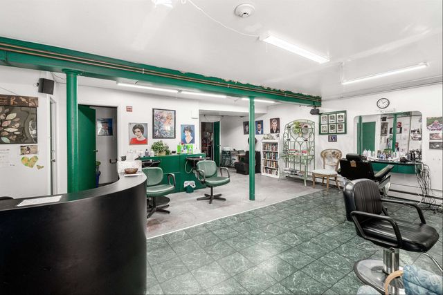 16 Church Street, Walpole, NH 03609