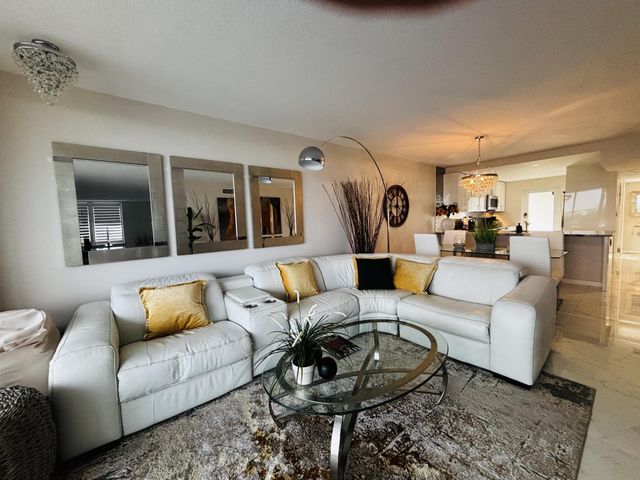 3091 N COURSE Drive 710, Pompano Beach, FL 33069