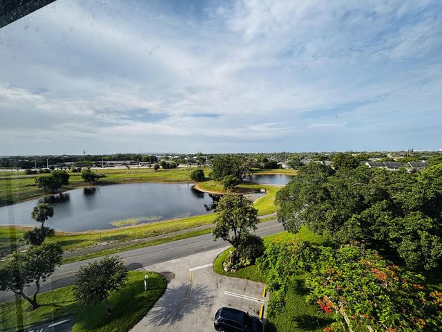 3091 N COURSE Drive 710, Pompano Beach, FL 33069