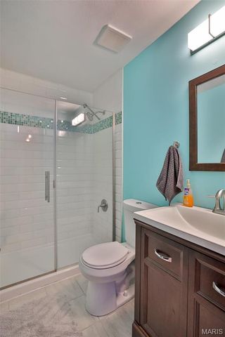 138 Holly Tree Court, Glen Carbon, IL 62034