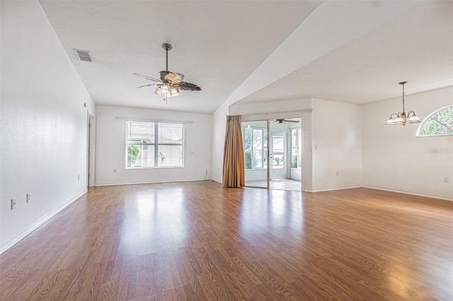 11204 COREY PAVIN LANE, San Antonio, FL 33576