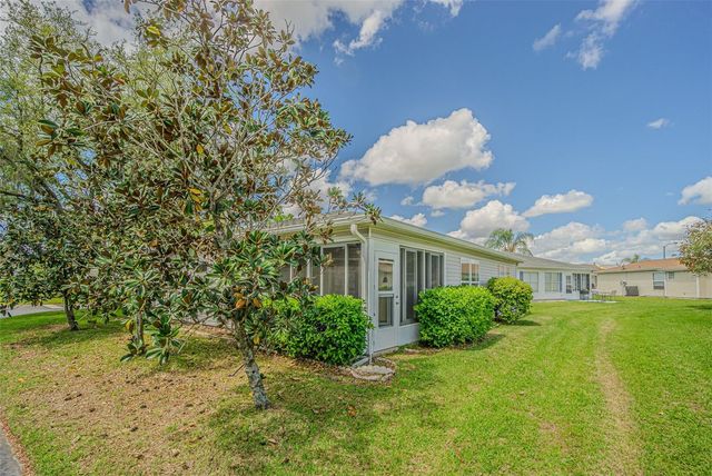 11204 COREY PAVIN LANE, San Antonio, FL 33576