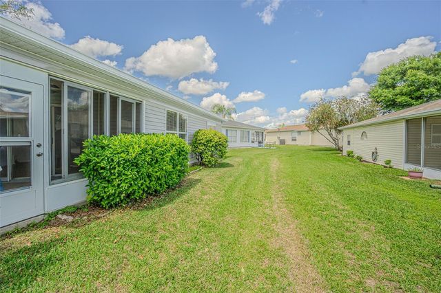 11204 COREY PAVIN LANE, San Antonio, FL 33576