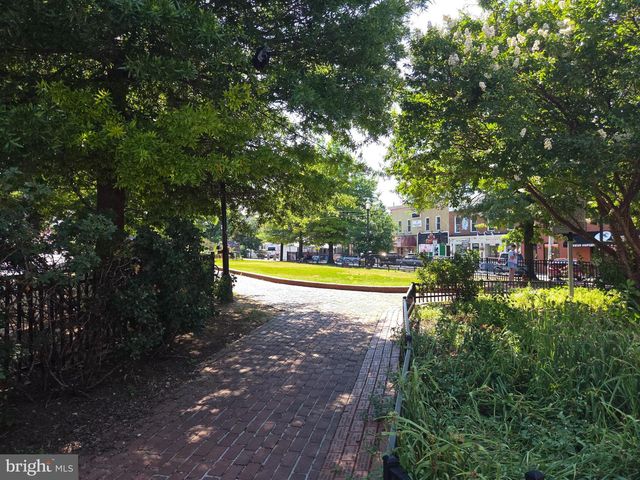 920 S BELNORD AVE, Baltimore, MD 21224