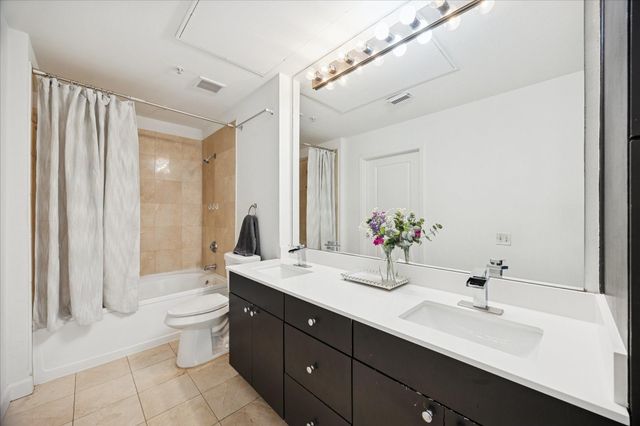 3505 Sage Road 1106, Houston, TX 77056