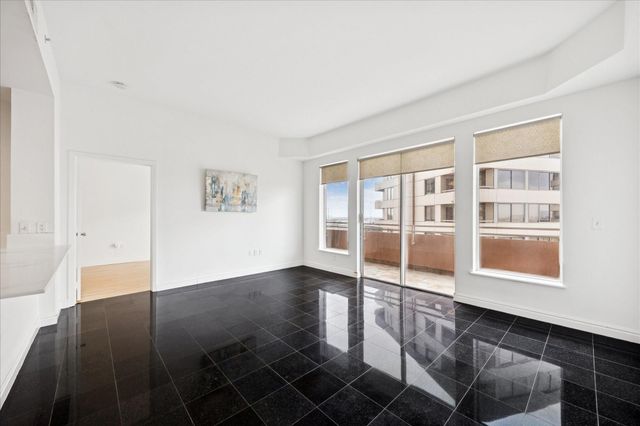 3505 Sage Road 1106, Houston, TX 77056