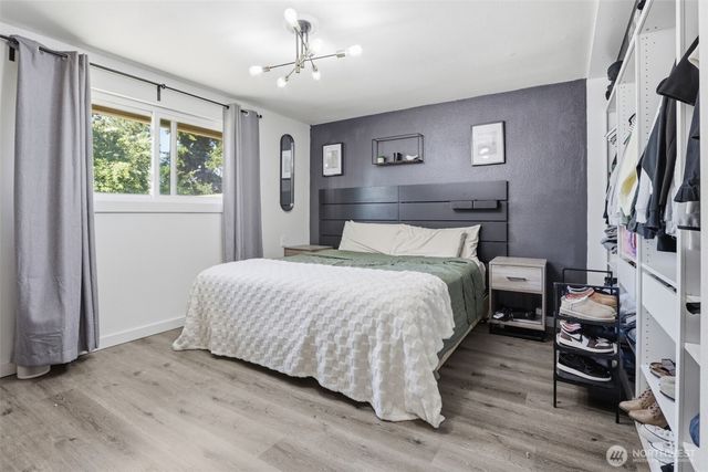 11901 NE 79th Street, Vancouver, WA 98682