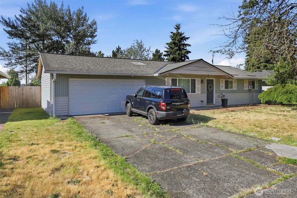 11901 NE 79th Street, Vancouver, WA 98682