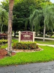 301 Lakeview Drive 102, Weston, FL 33326