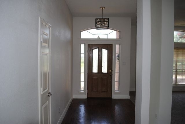 5080 Lakeshore Boulevard, The Colony, TX 75056