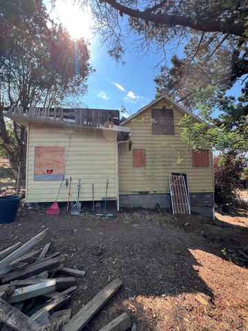 3051 Glendale Drive, Blue Lake, CA 95525