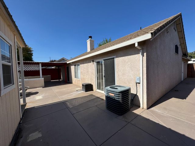 4004 Shiprock Dr, Modesto, CA 95355