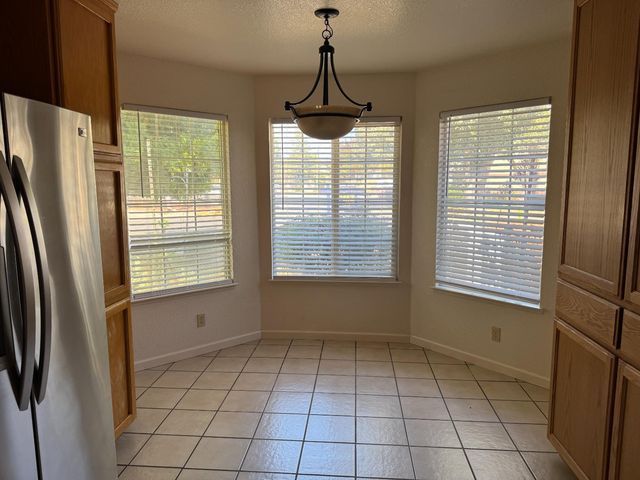 4004 Shiprock Dr, Modesto, CA 95355