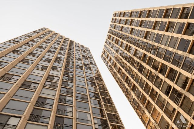 345 W Fullerton Parkway 1205, Chicago, IL 60614