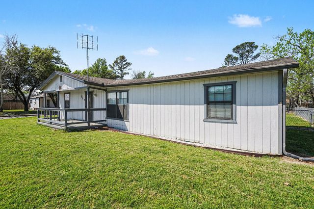 105 E Park Street, Little Elm, TX 75068