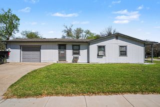 105 E Park Street, Little Elm, TX 75068