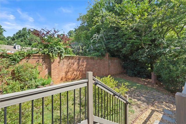 100 Barnard Place, Atlanta, GA 30328