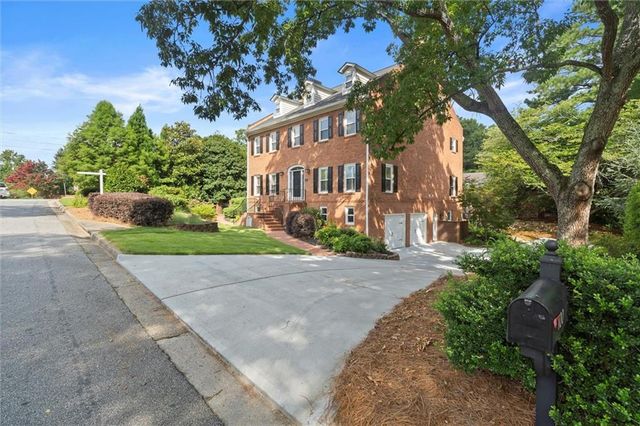 100 Barnard Place, Atlanta, GA 30328