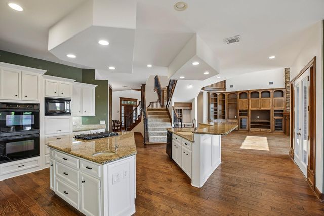 3 Wilmington Court, Sugar Land, TX 77479