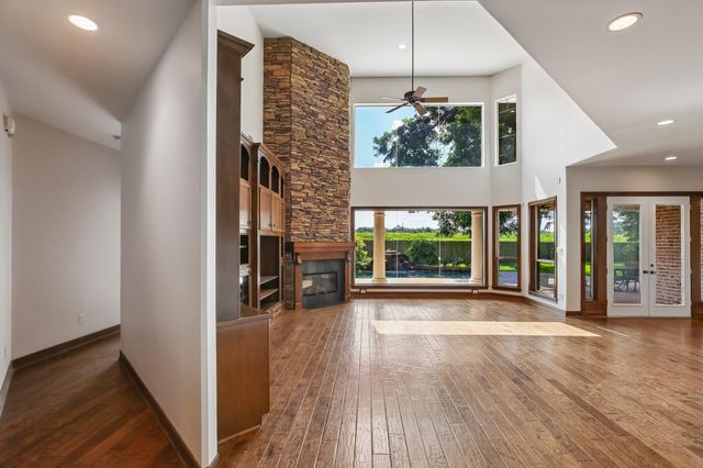 3 Wilmington Court, Sugar Land, TX 77479
