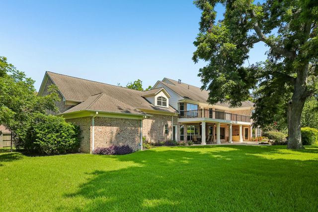 3 Wilmington Court, Sugar Land, TX 77479