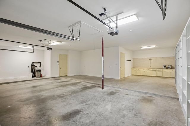 3 Wilmington Court, Sugar Land, TX 77479