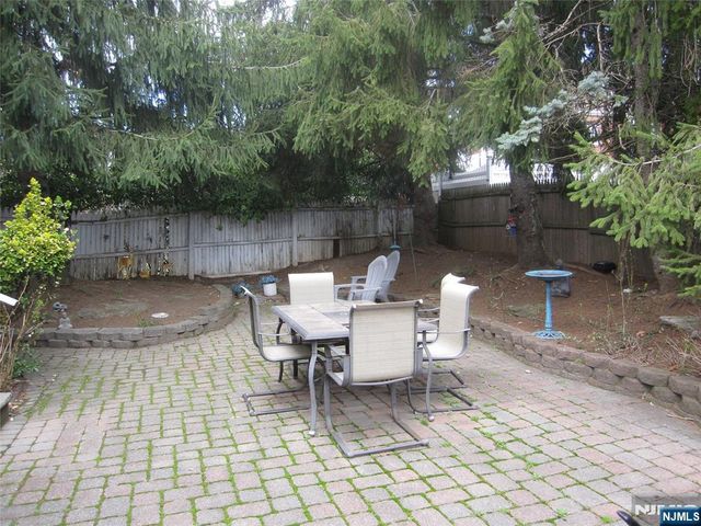 209 Tremont Avenue, Fort Lee, NJ 07024