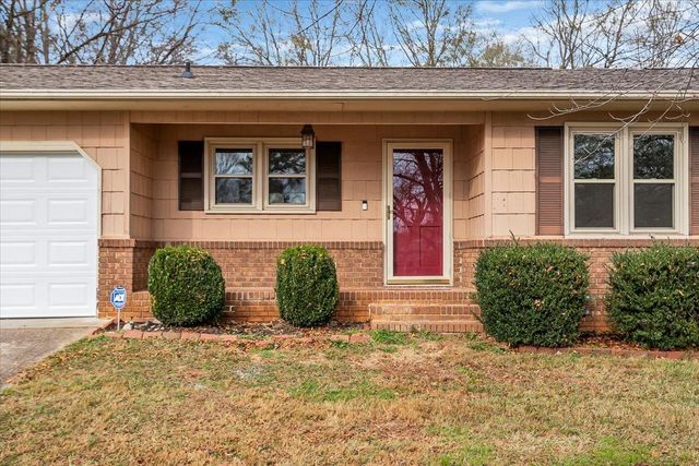 803 E Brookwood Drive, Landrum, SC 29356