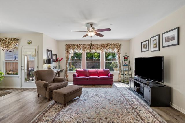 6241 Winter Park Drive, North Richland Hills, TX 76180