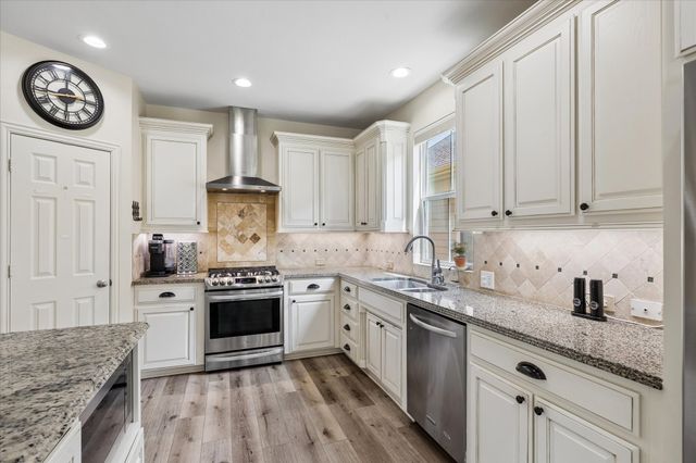 6241 Winter Park Drive, North Richland Hills, TX 76180