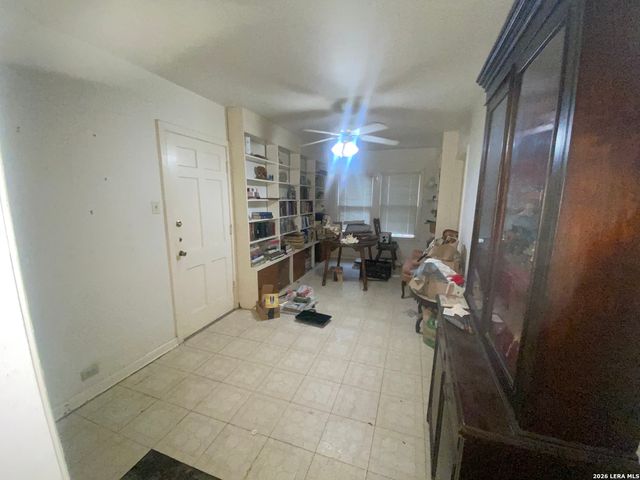118 McNeel, San Antonio, TX 78228