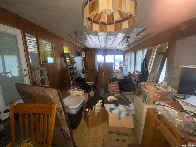 118 McNeel, San Antonio, TX 78228