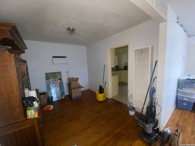 118 McNeel, San Antonio, TX 78228